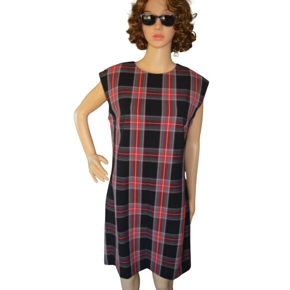 NWT Ann Taylor Plaid Shift Dress Black Red Preppy Holiday Coquette Size 10 Fall - Picture 2 of 10